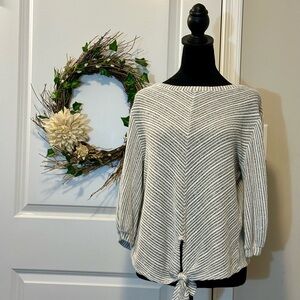 W5 Chevron Patterned Gray Sweater with Tie Detail